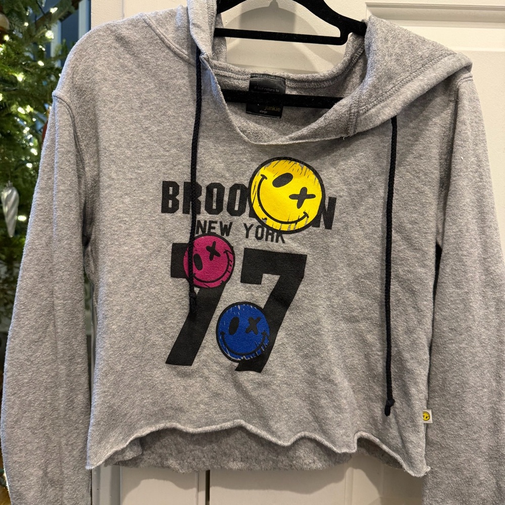 Love Junkie Cropped Hoodie